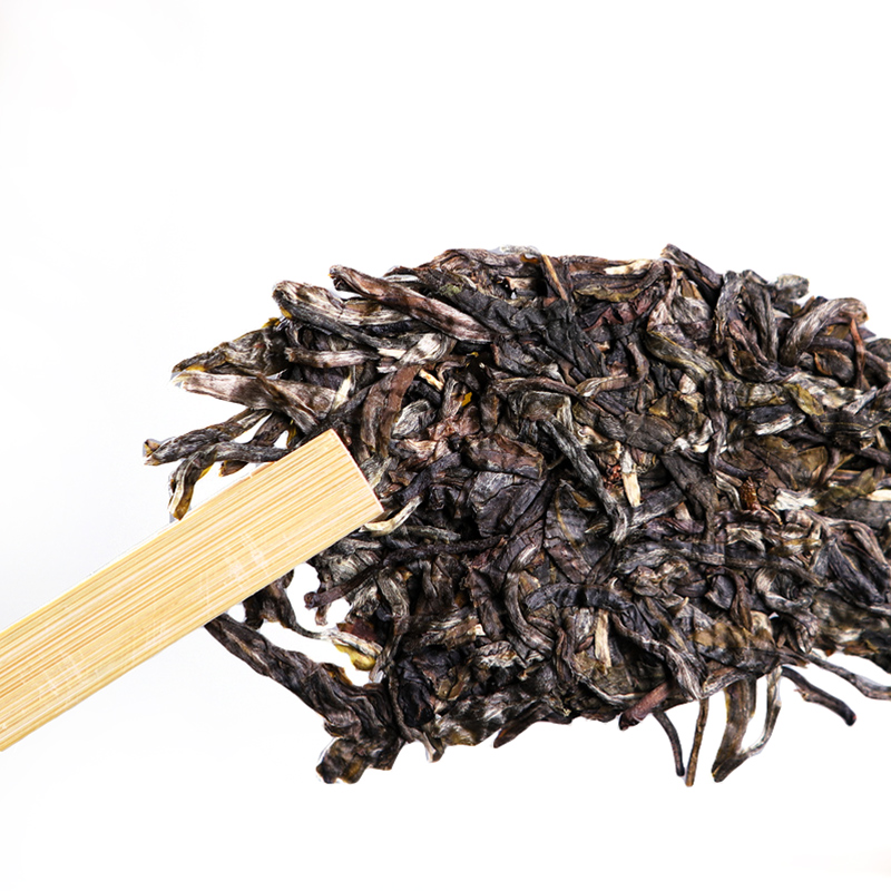 2013年勐库戎氏 乔木王生茶 500克七子饼 3