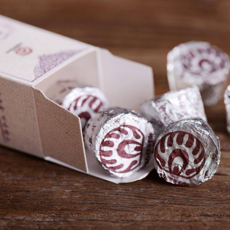 2018年勐傣茶厂 冰岛 糯伍 240克生茶 4