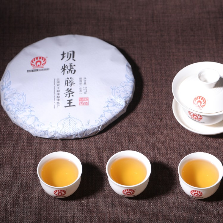 2019年勐傣茶厂 坝糯藤条王生茶 357克七子饼 5
