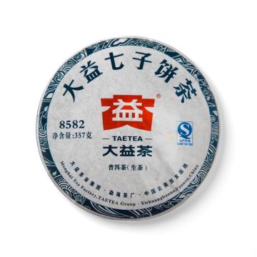 2016年大益 8582生茶七子饼 357克饼茶 1602批