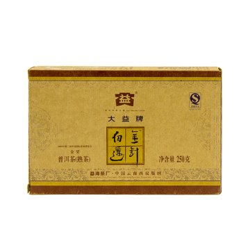 2007年大益 金针白莲砖茶 250克熟茶 茶砖