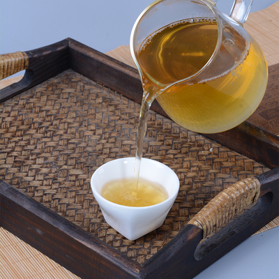 2022年八方茶园 岭秀八方357克 七子饼普洱生茶 4