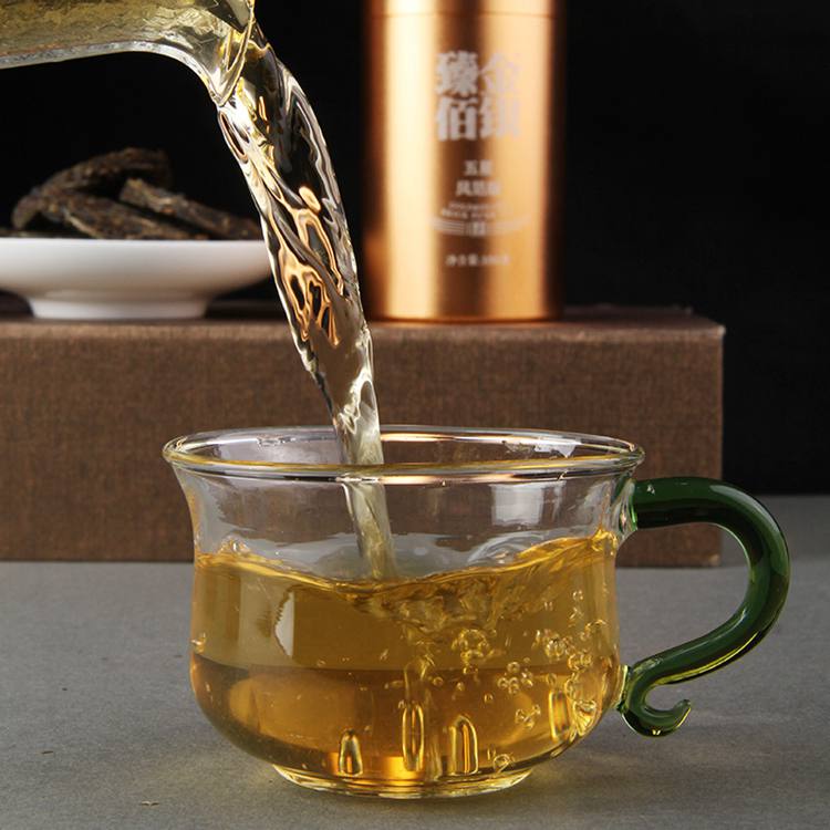 2020年 八方茶园臻金佰银500克普洱生茶 4