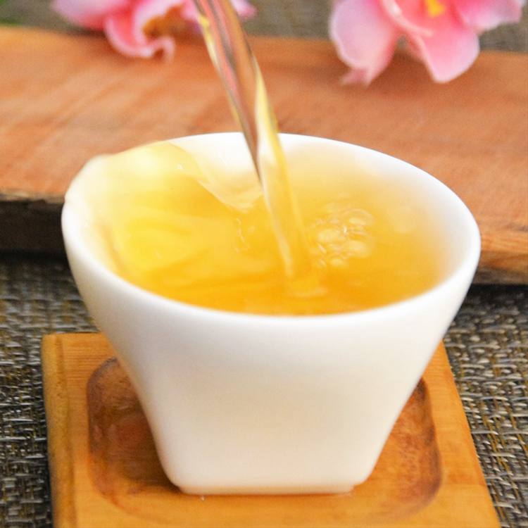 2020年 八方茶园花开富贵1000克普洱生茶 3