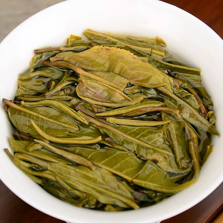 2020年 八方茶园兰韵357克普洱生茶 5