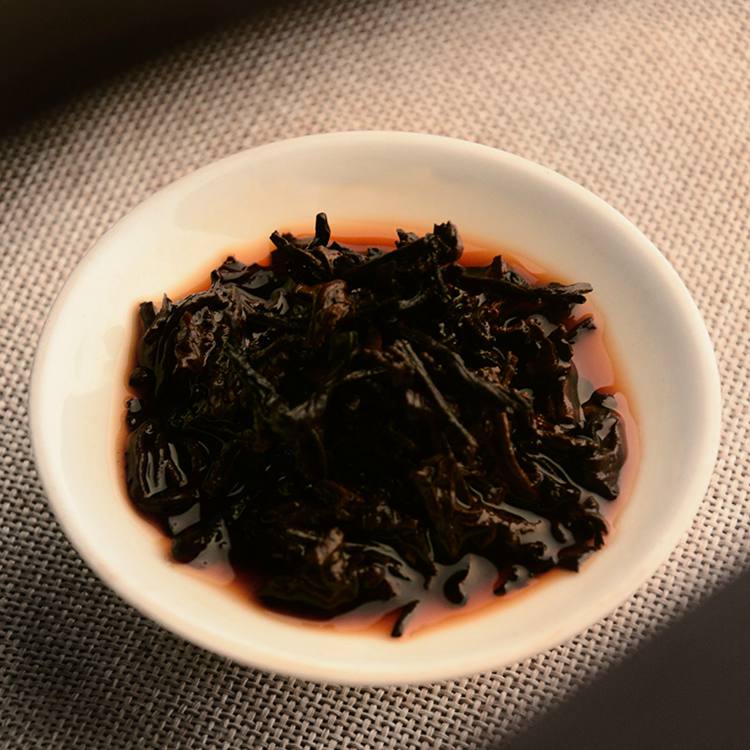 2020年 八方茶园四大名著-老曼峨357克普洱熟茶 4