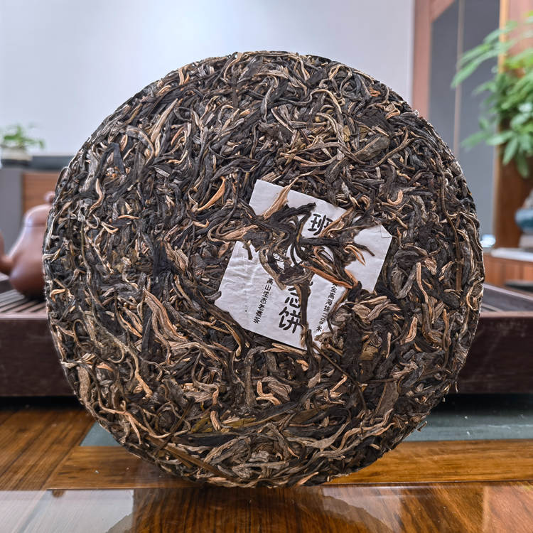 2021年勐海大福茶厂 班章纪念饼茶 357克生茶饼 2