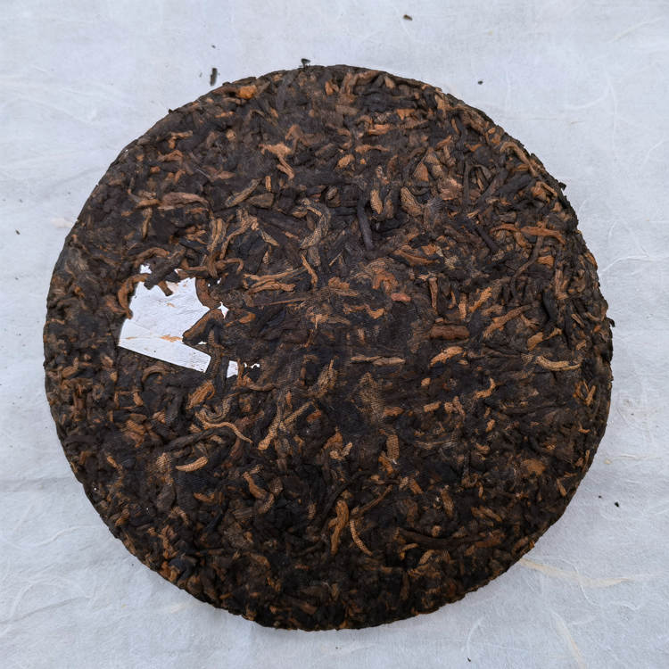 2022年勐海大福茶厂 孔雀饼茶熟茶 五年陈100克饼茶 2